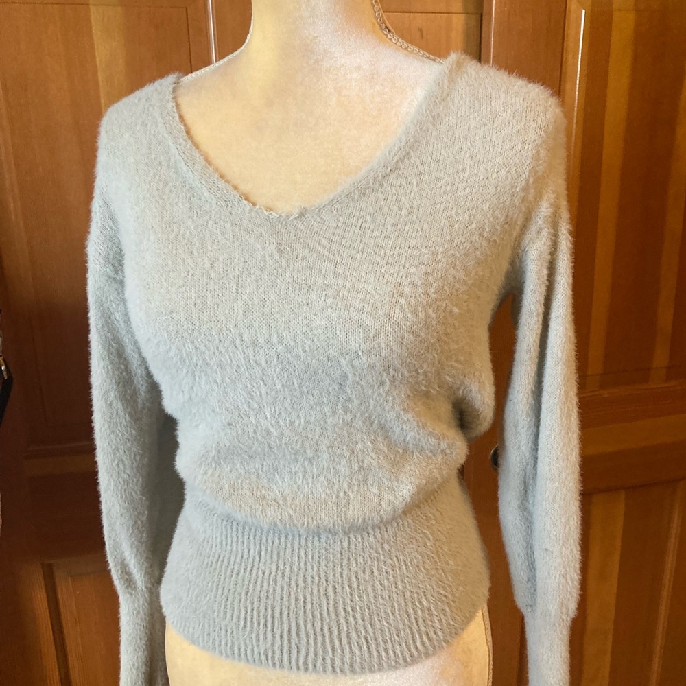 Lace V-Neck Casual Sweater - Picture 11 of 16
